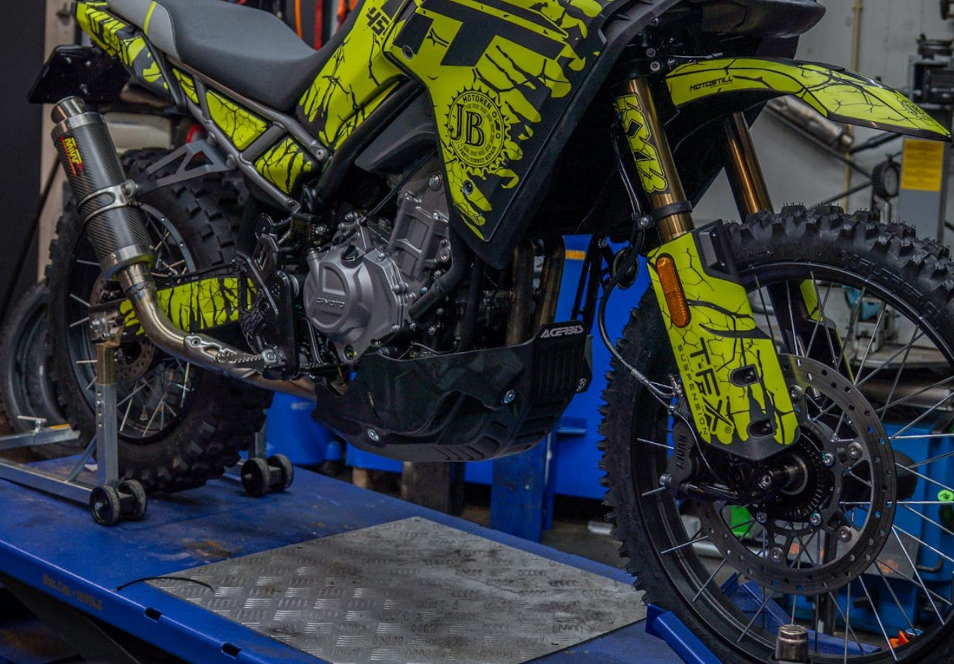 Acerbis skidplate CF 450MT