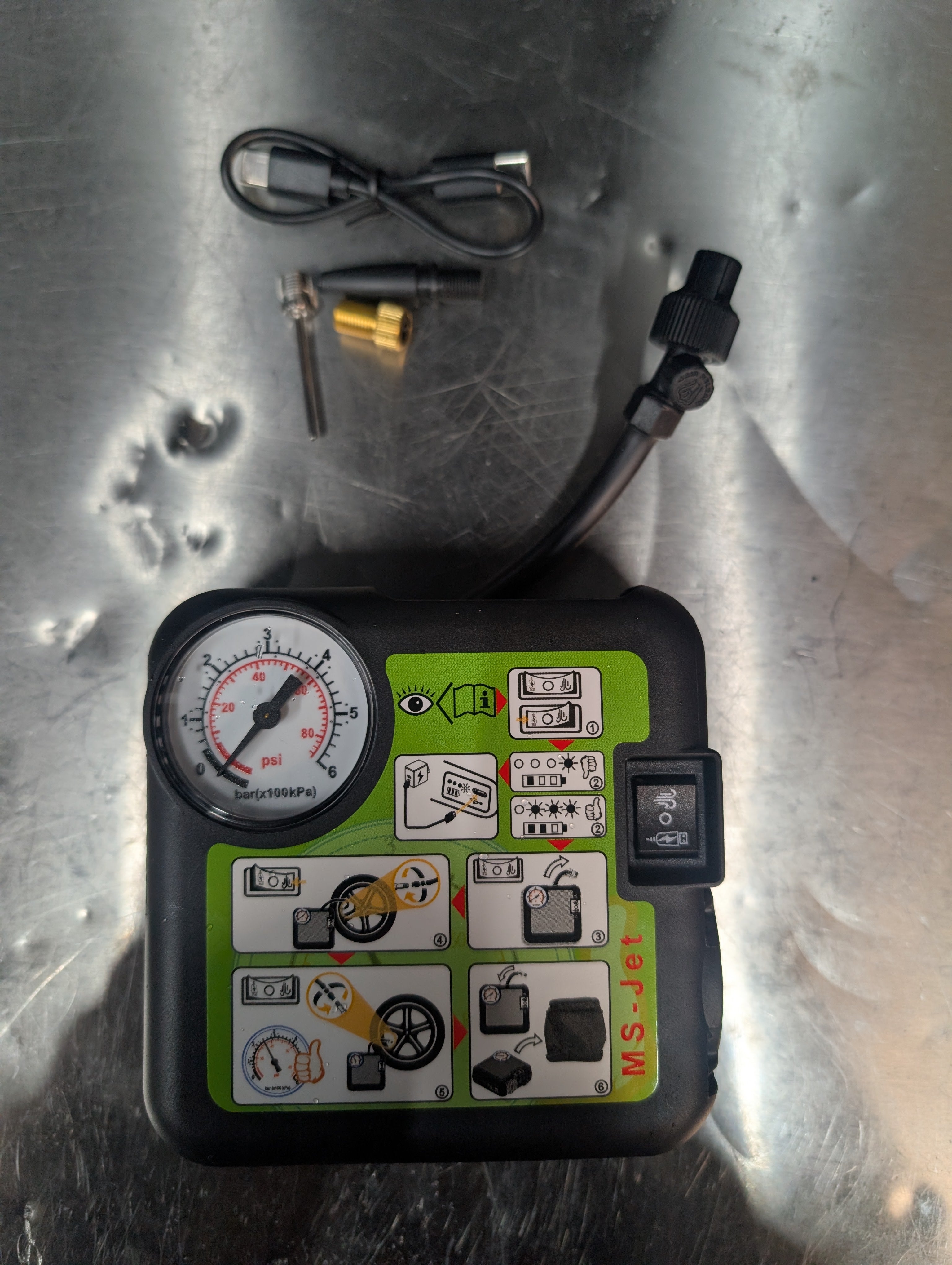 Tire pump MJ-1000 battery