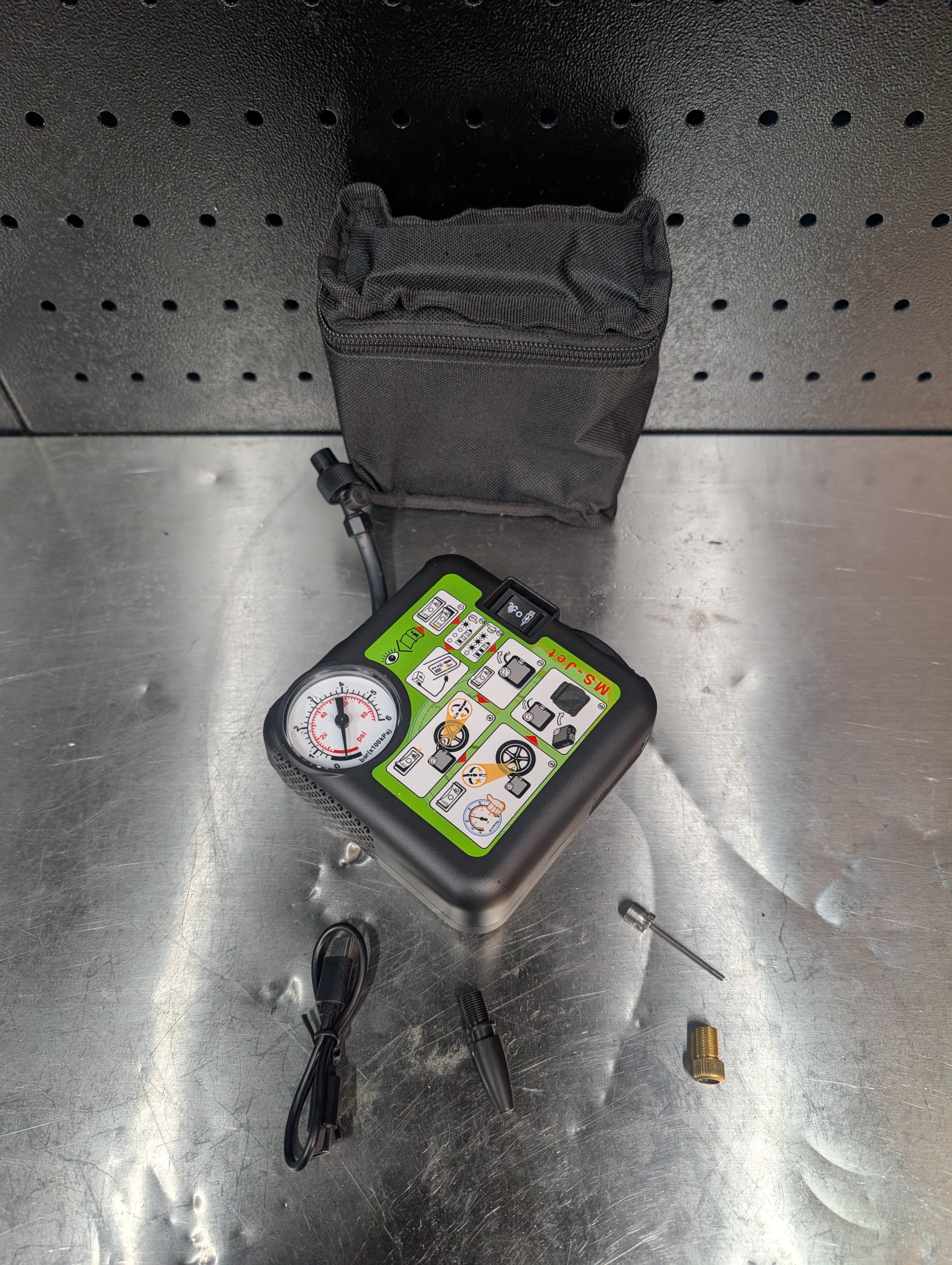 Tire pump MJ-1000 battery