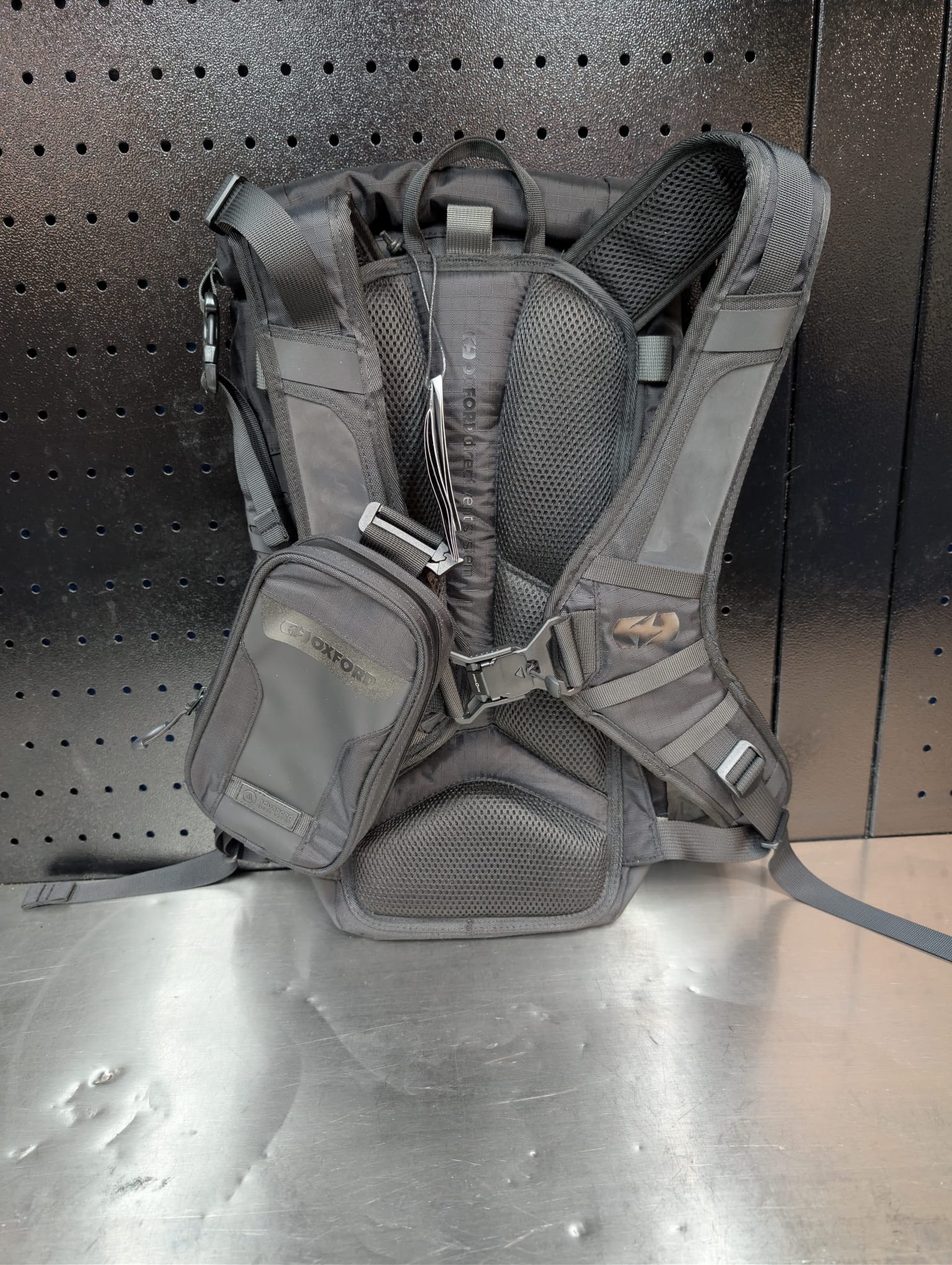 Oxford Atlas B-10 backpack